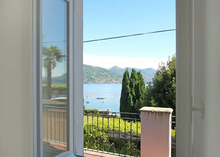 La Silente By Interhome Stresa